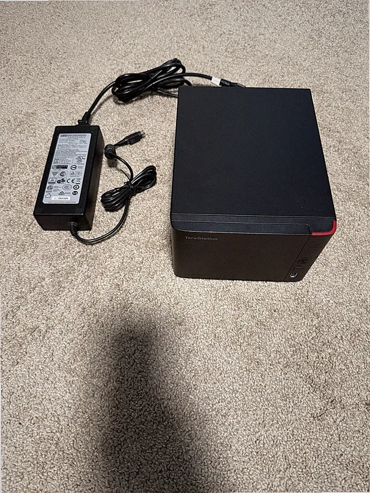 Buffalo TeraStation TS1400D 4-Bay 16 TB (4 x 4TB)